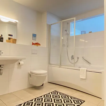 Apartment Pier 21